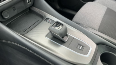 Nissan Qashqai 1.3 DiG-T MH 158 N-Connecta 5dr Xtronic Petrol Hatchback